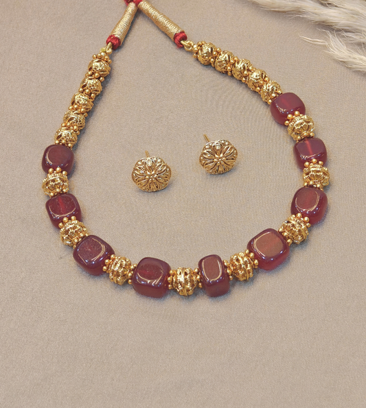 MAROON RUCHI JEWELLERY SET