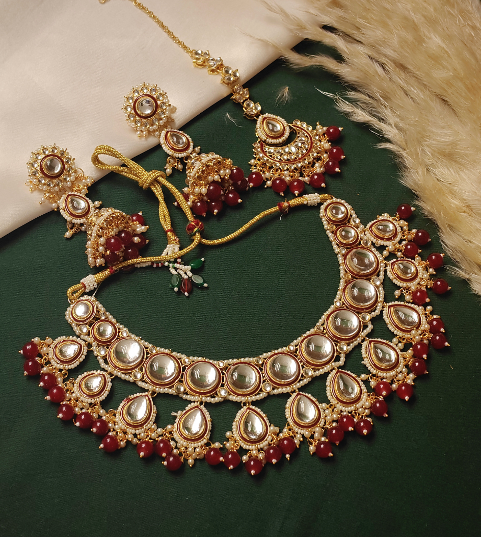 MAROON KIANA JEWELLERY SET