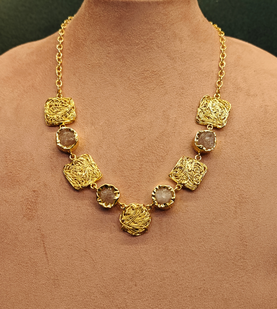 BROWN GAURI JEWELLERY SET