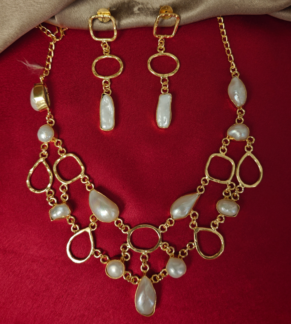 WHITE HETAL JEWELLERY SET