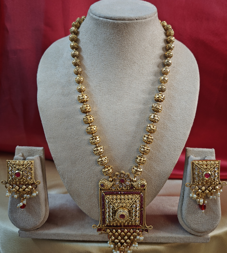RUBY PINK SAANVIKA JEWELLERY SET