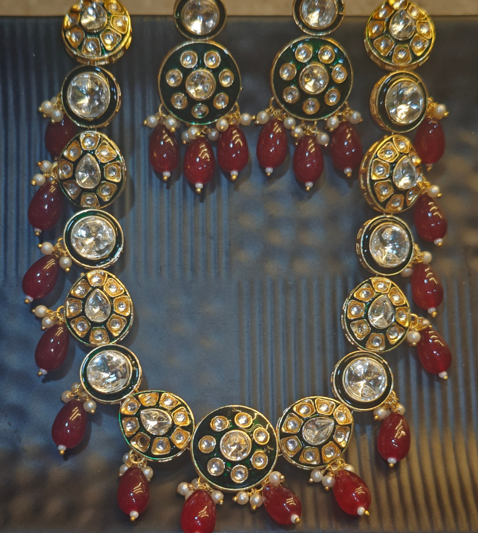 MAROON SWARA JEWELLERY SET