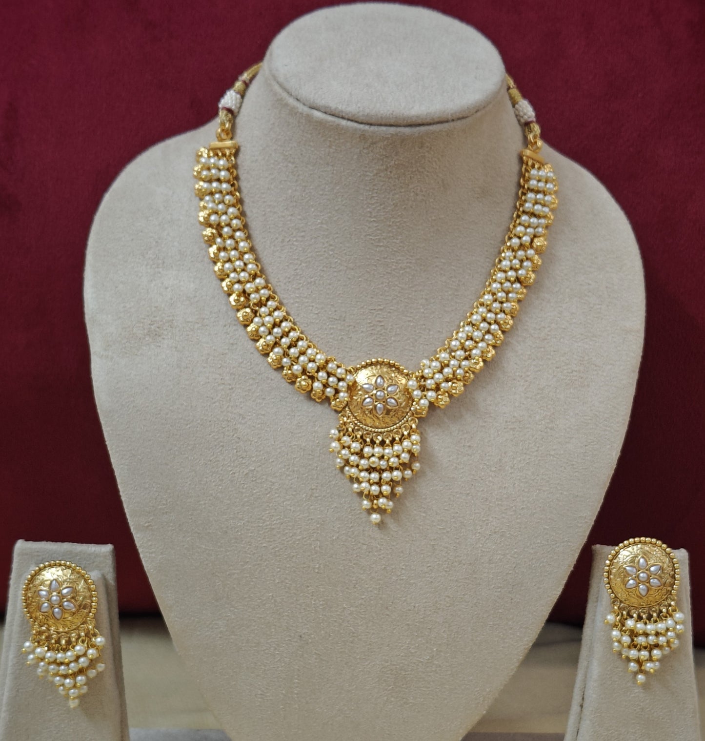 WHITE TARA JEWELLERY SET