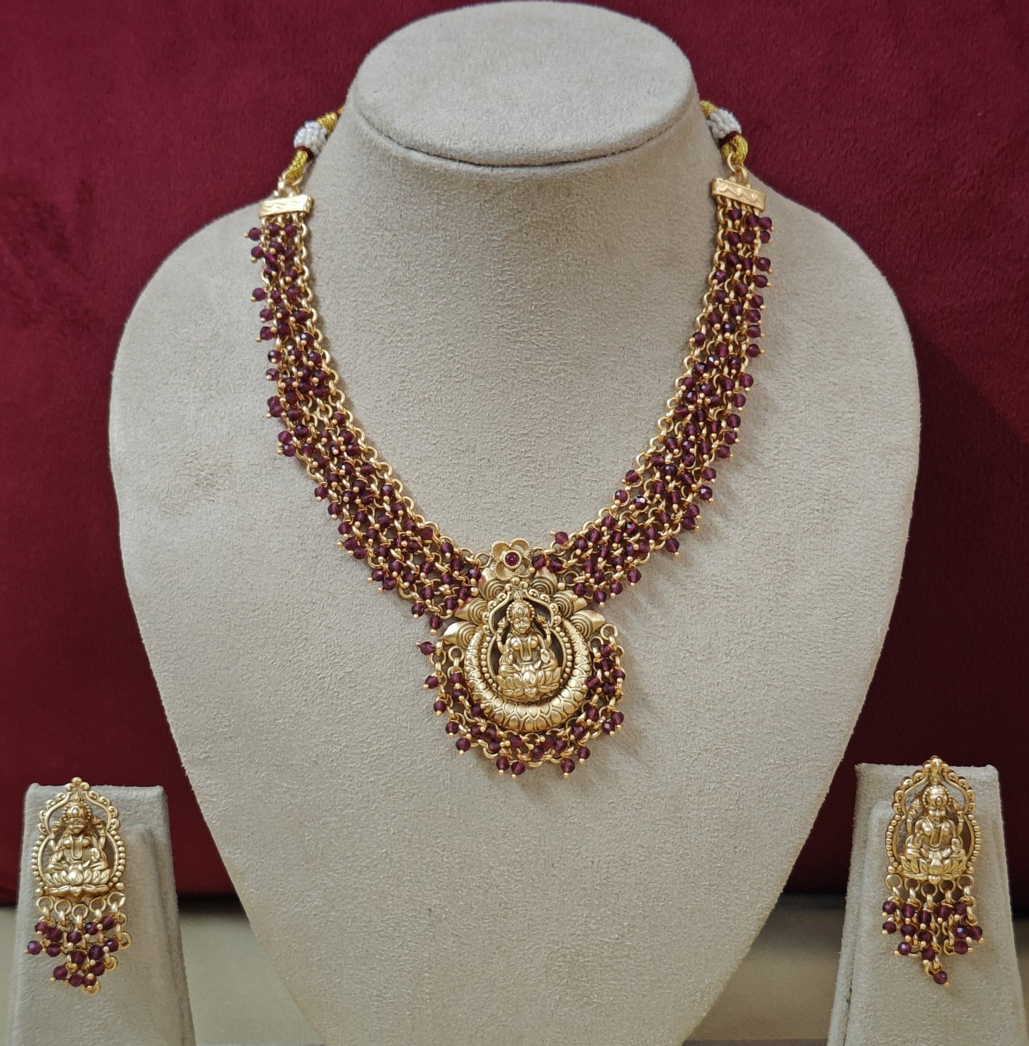 MAROON MEESHA JEWELLERY SET