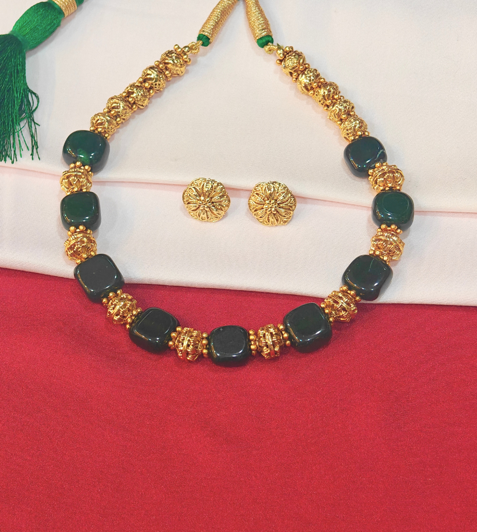 GREEN RUCHI JEWELLERY SET