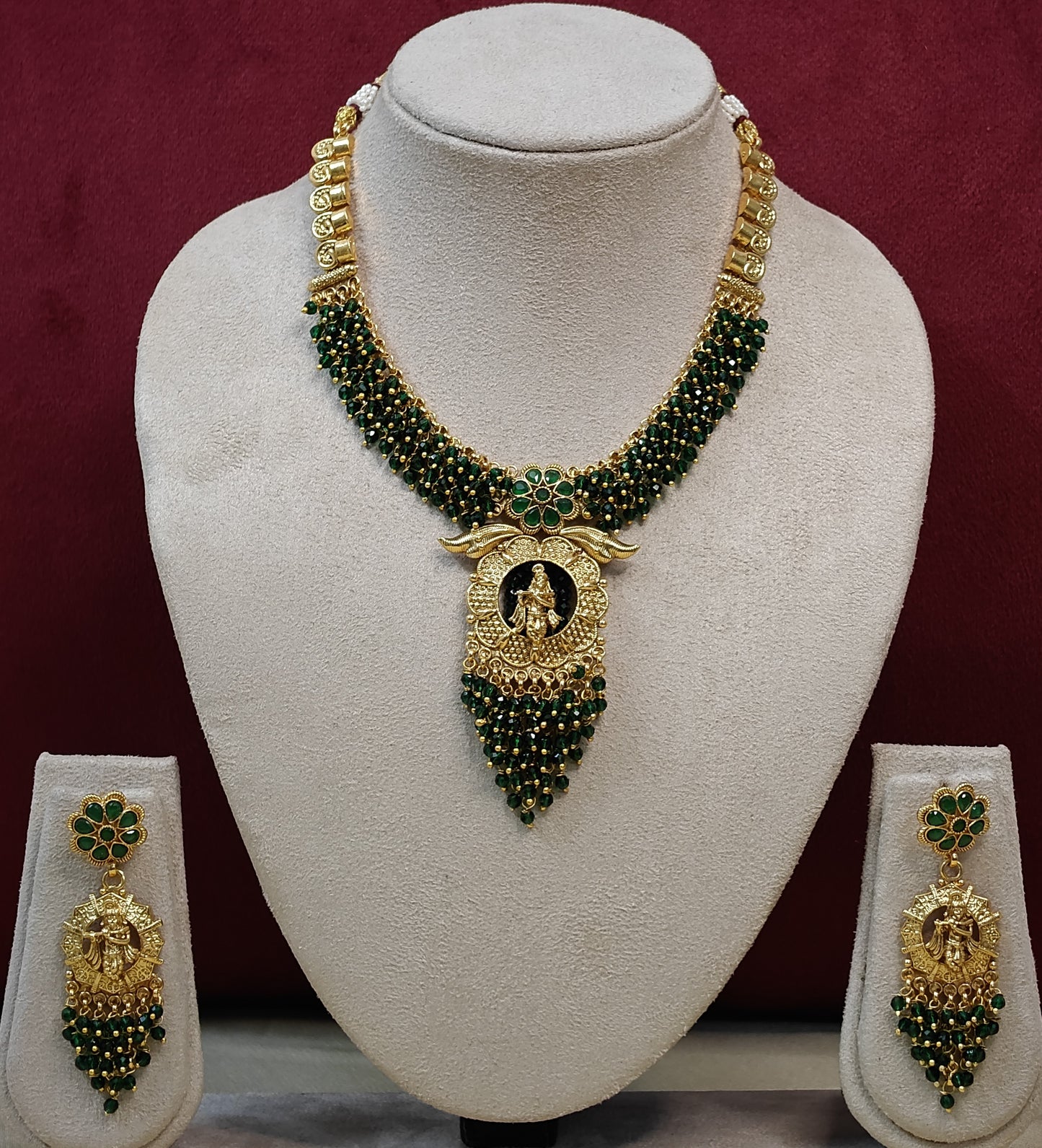 GREEN PREETHA JEWELLERY SET