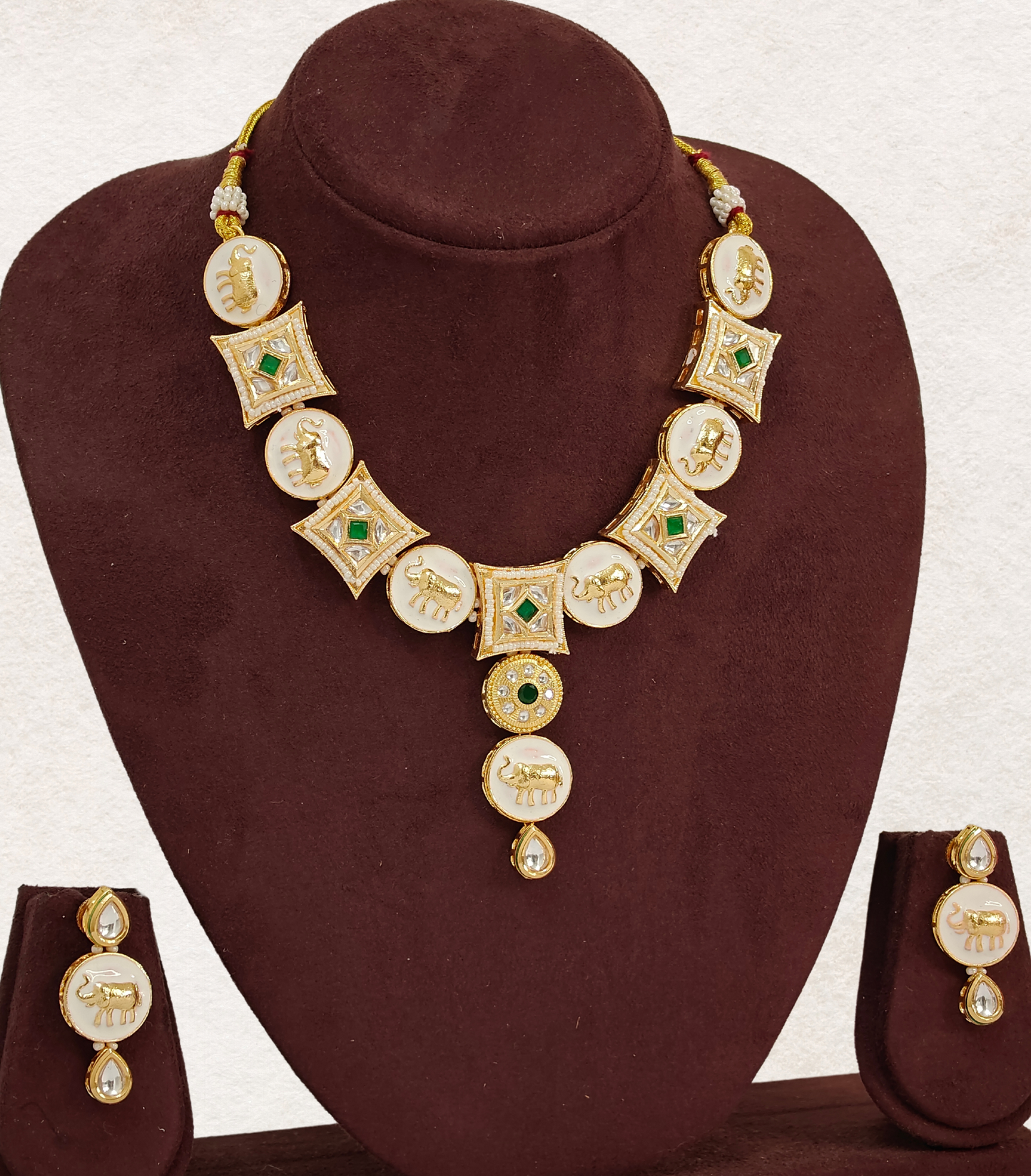 GREEN NANDINI JEWELLERY SET