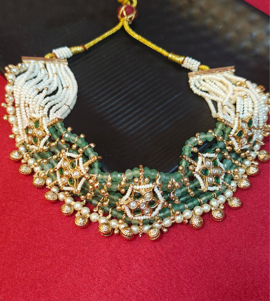 GREEN KANISHKA JEWELLERY SET