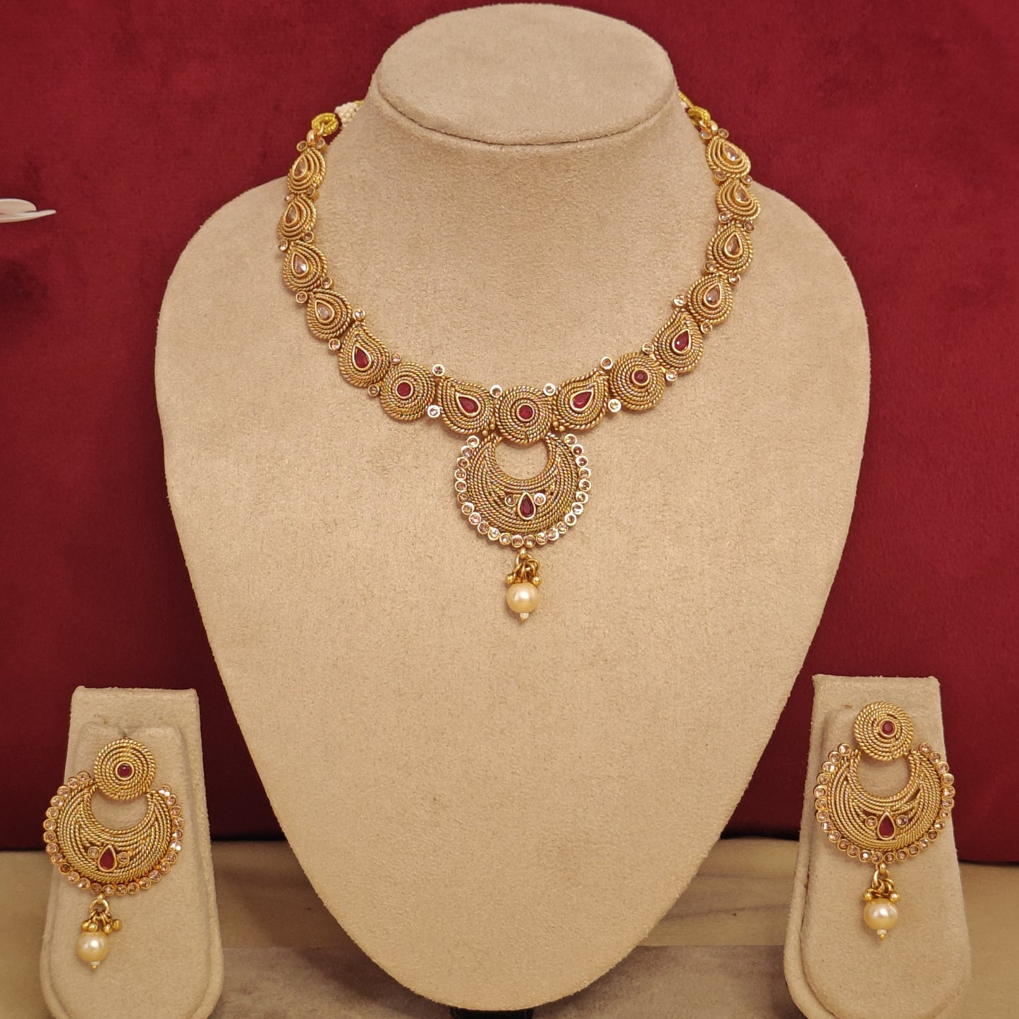 RUBY PINK KAAVYA JEWELLERY SET