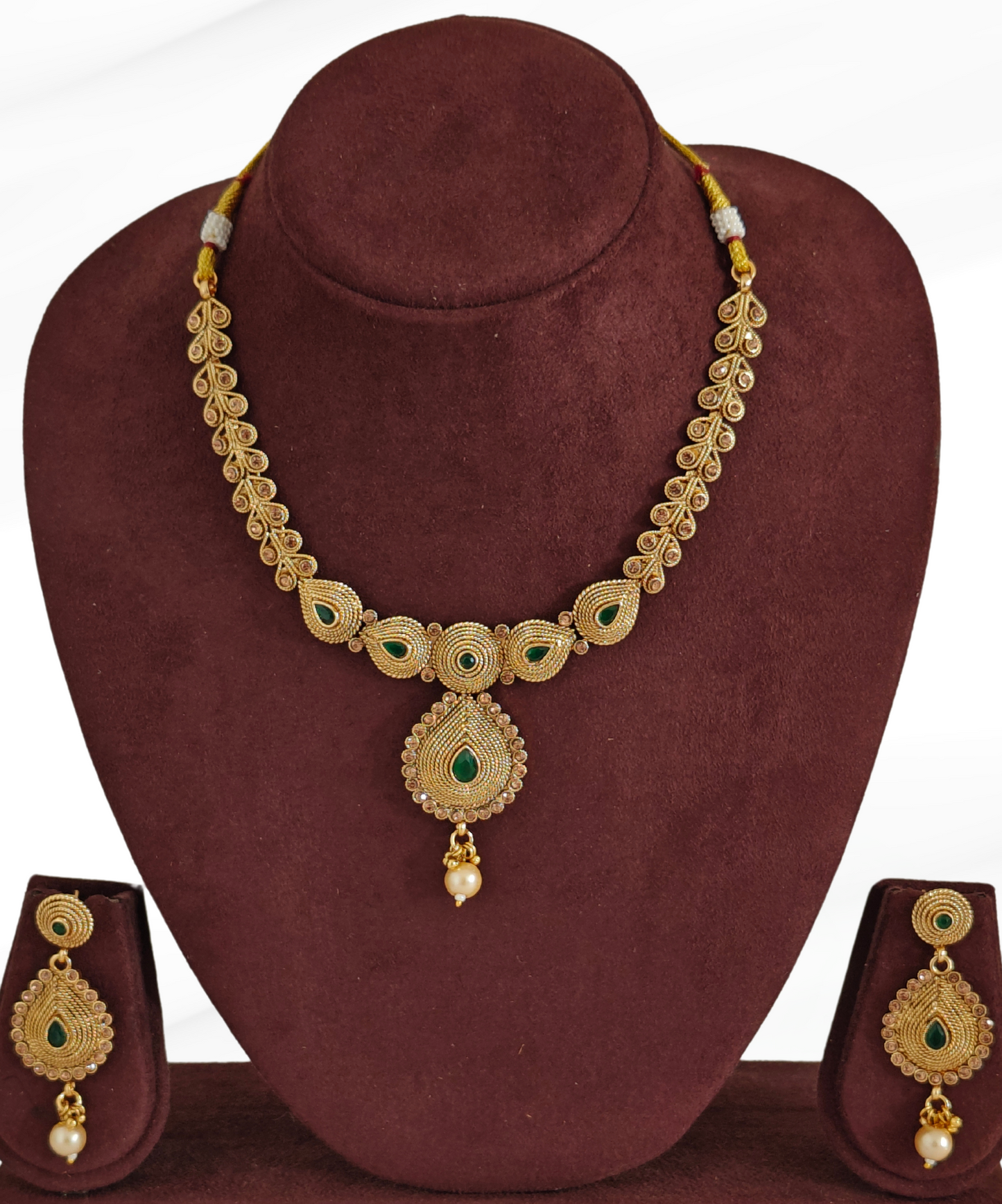 GREEN TOSHNA JEWELLERY SET