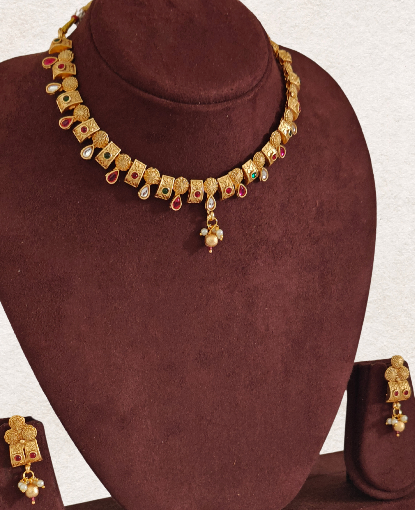 MULTICOLOR RITHANYAA RAJWADI JEWELLERY SET