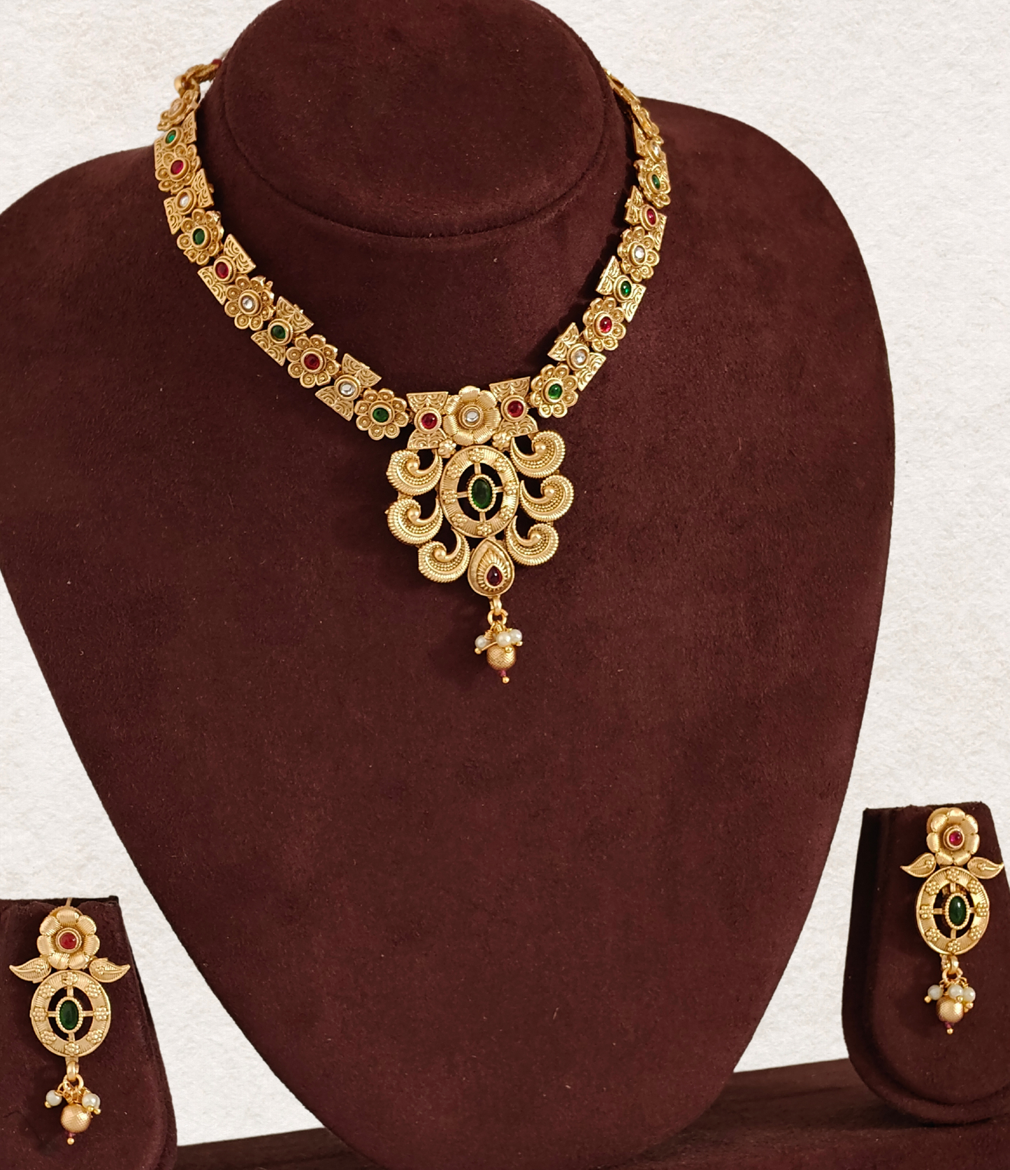 PINK AND GREEN AMAYA RAJWADI JEWELLERY SET