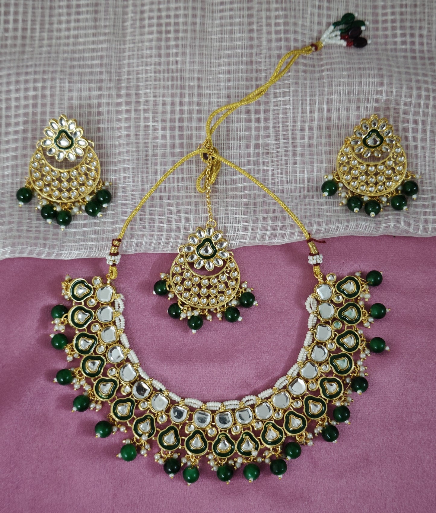 GREEN ARIKA JEWELLERY SET