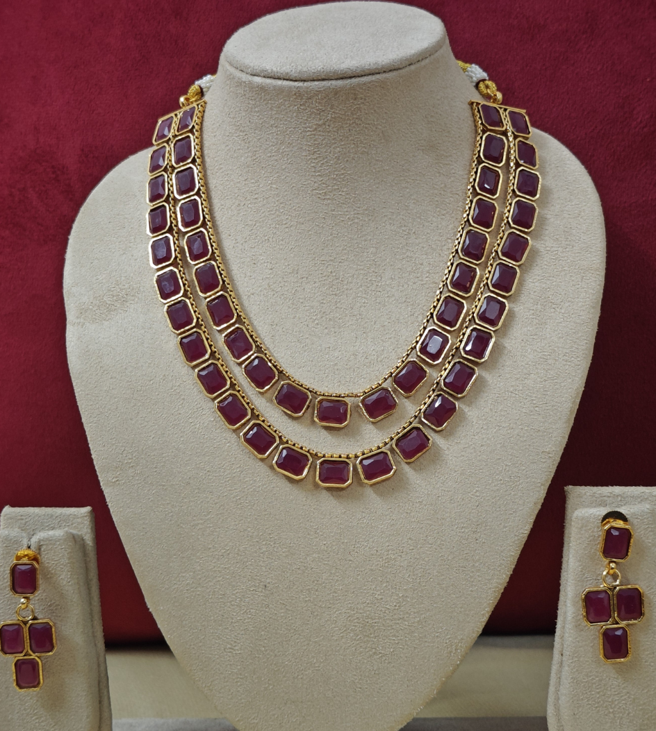 MAROON SHRIYA TWO LAYER JEWELLERY SET