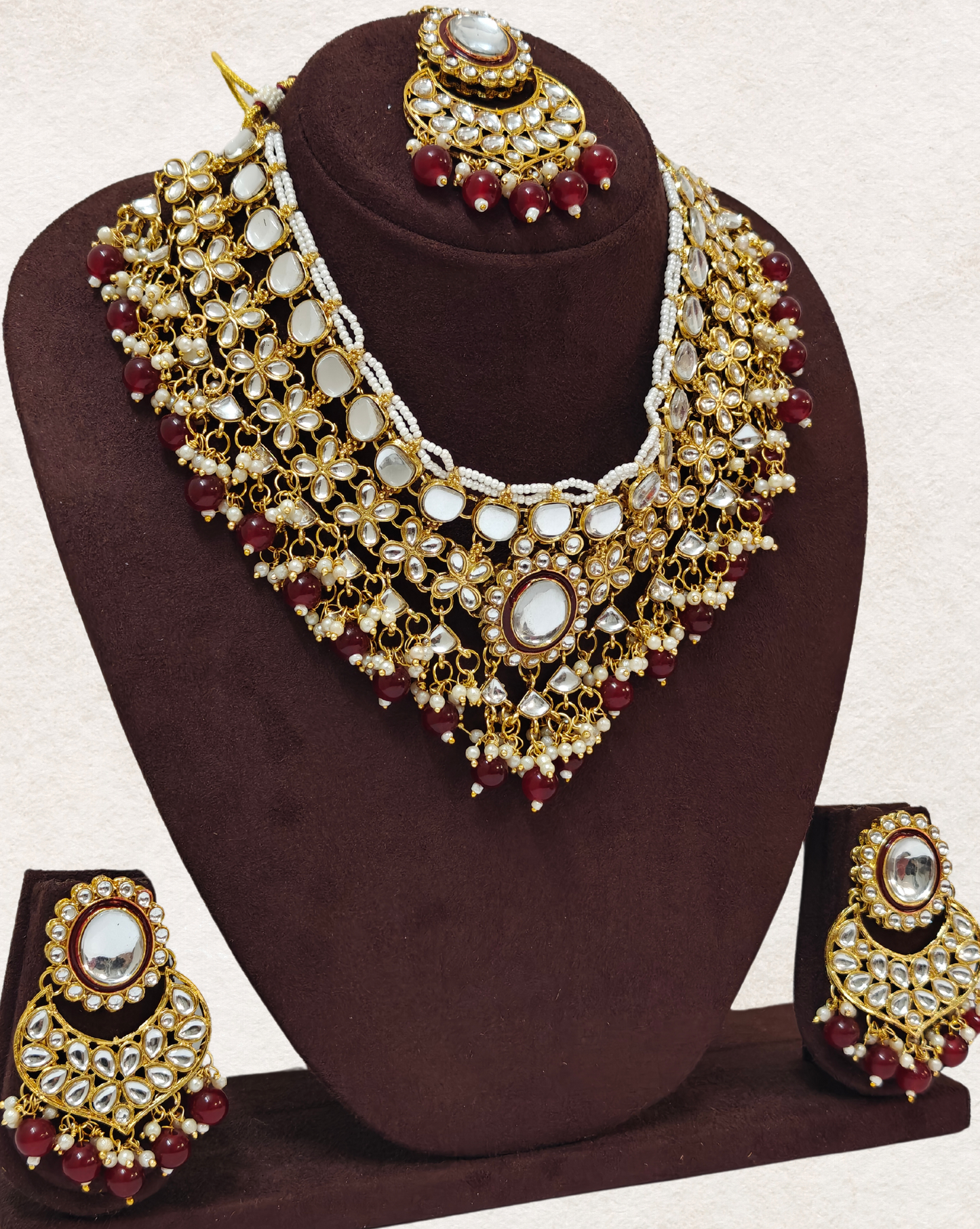 MAROON NIYATI JEWELLERY SET