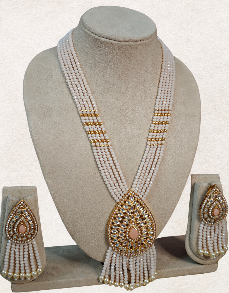 BEIGE GRIVA PEARL MALA SET