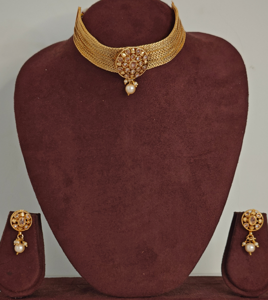 GOLDEN DRISANA JEWELLERY SET