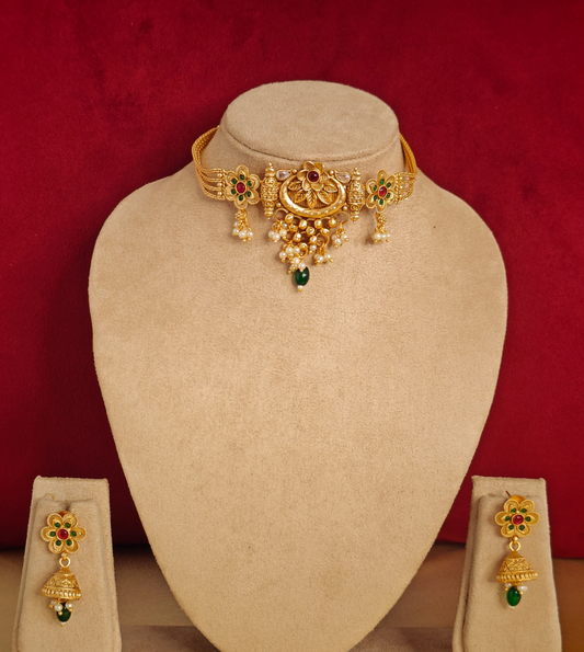 GREEN KRISHAA JEWELLERY SET