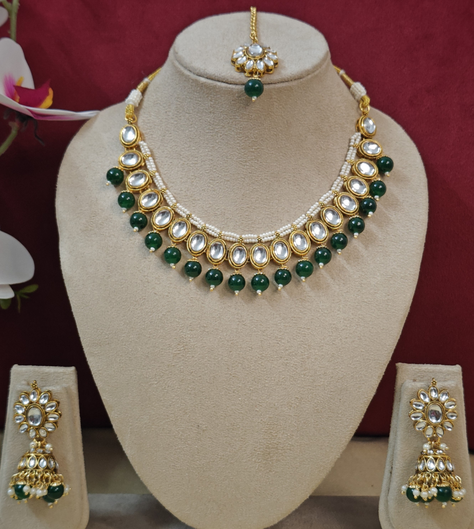 GREEN ALPANA JEWELLERY SET