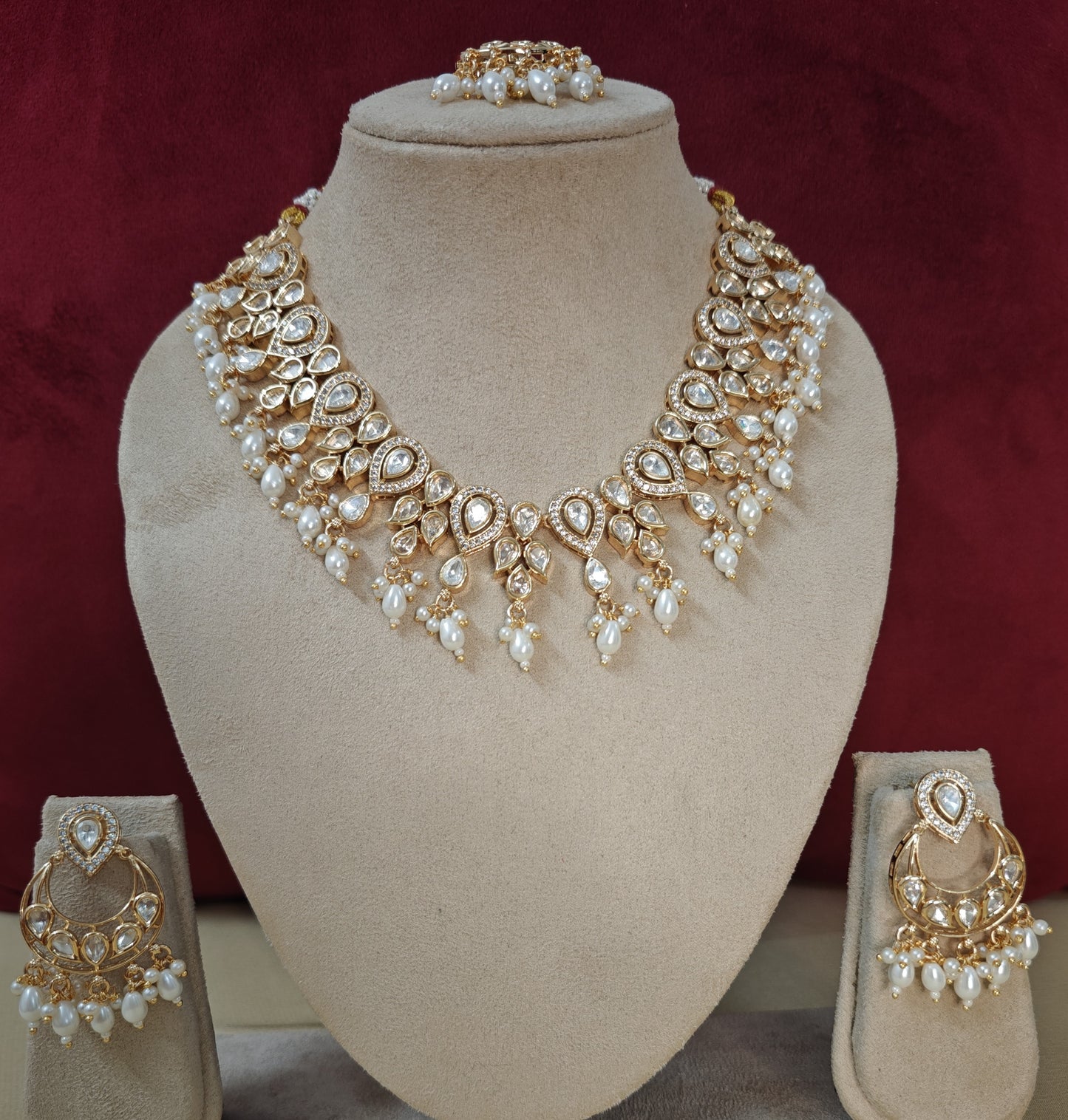 WHITE CHAITALI JEWELLERY SET