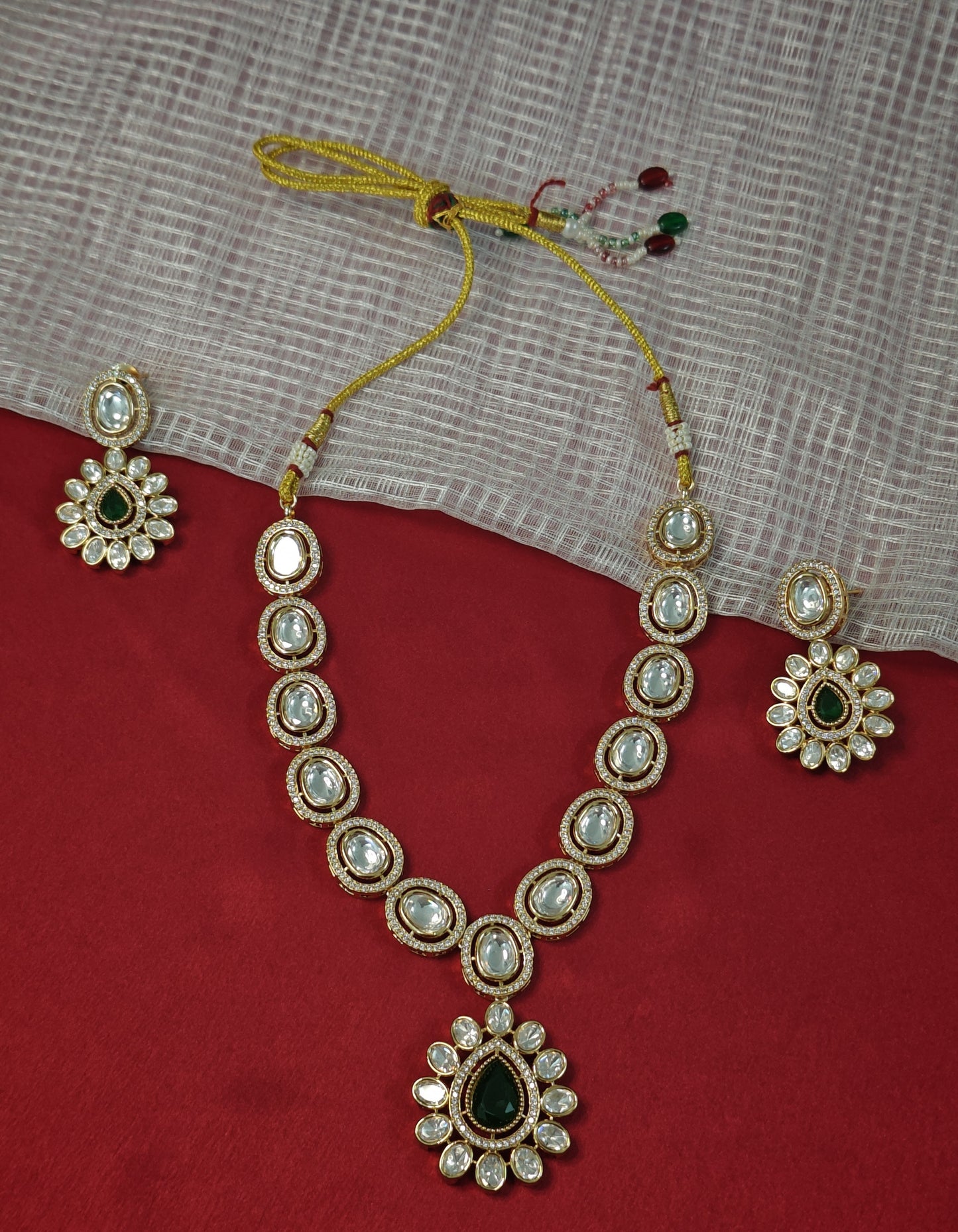 GREEN CHANDANA JEWELLERY SET