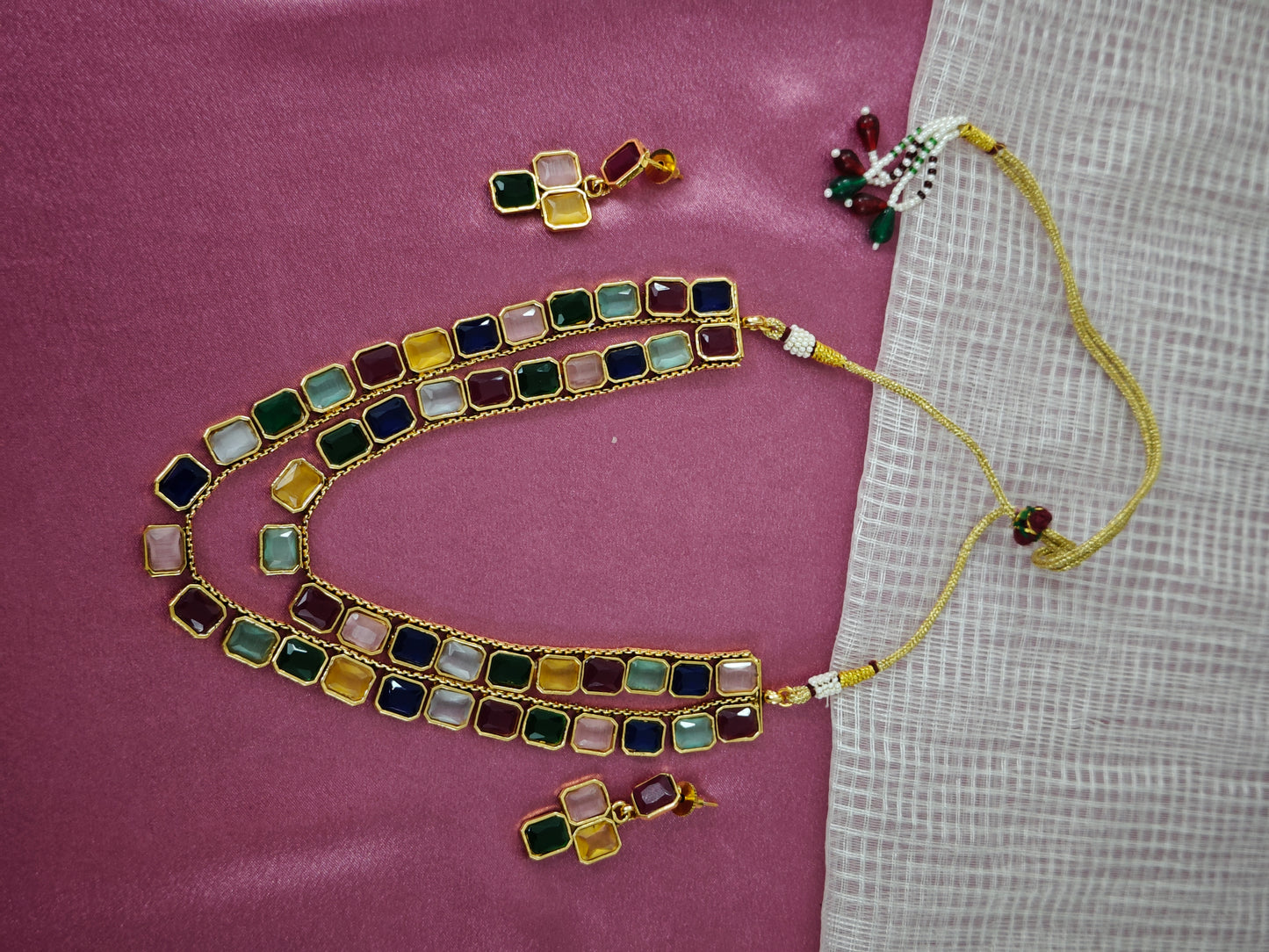 MULTICOLOR SHRIYA TWO LAYER JEWELLERY SET