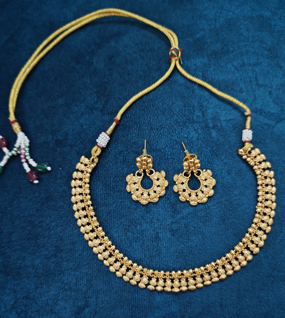 GOLDEN NEEYA TEMPLE JEWELLERY SET