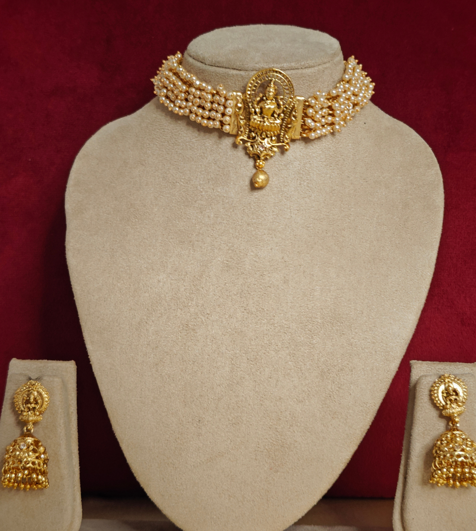 WHITE NIRVANA TEMPLE JEWELLERY SET