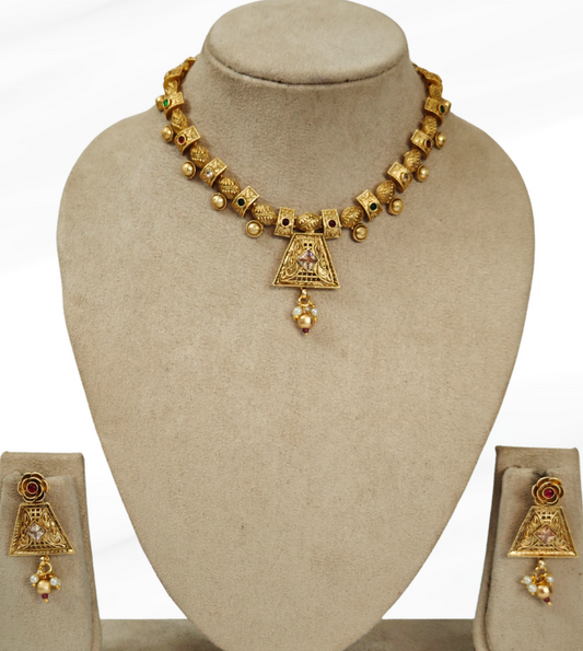 MULTICOLOR HRITVI JEWELLERY SET