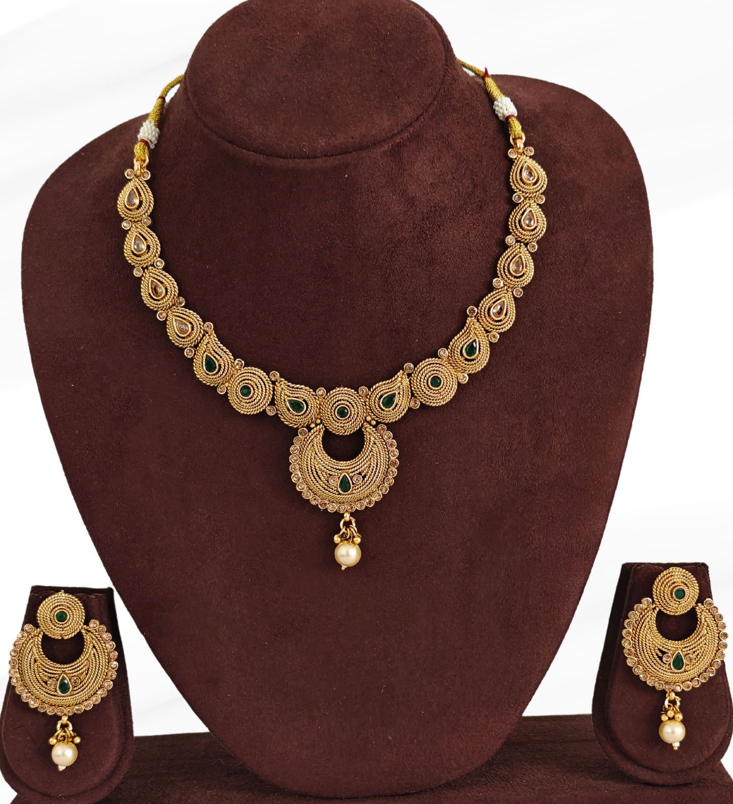 GREEN KAAVYA JEWELLERY SET