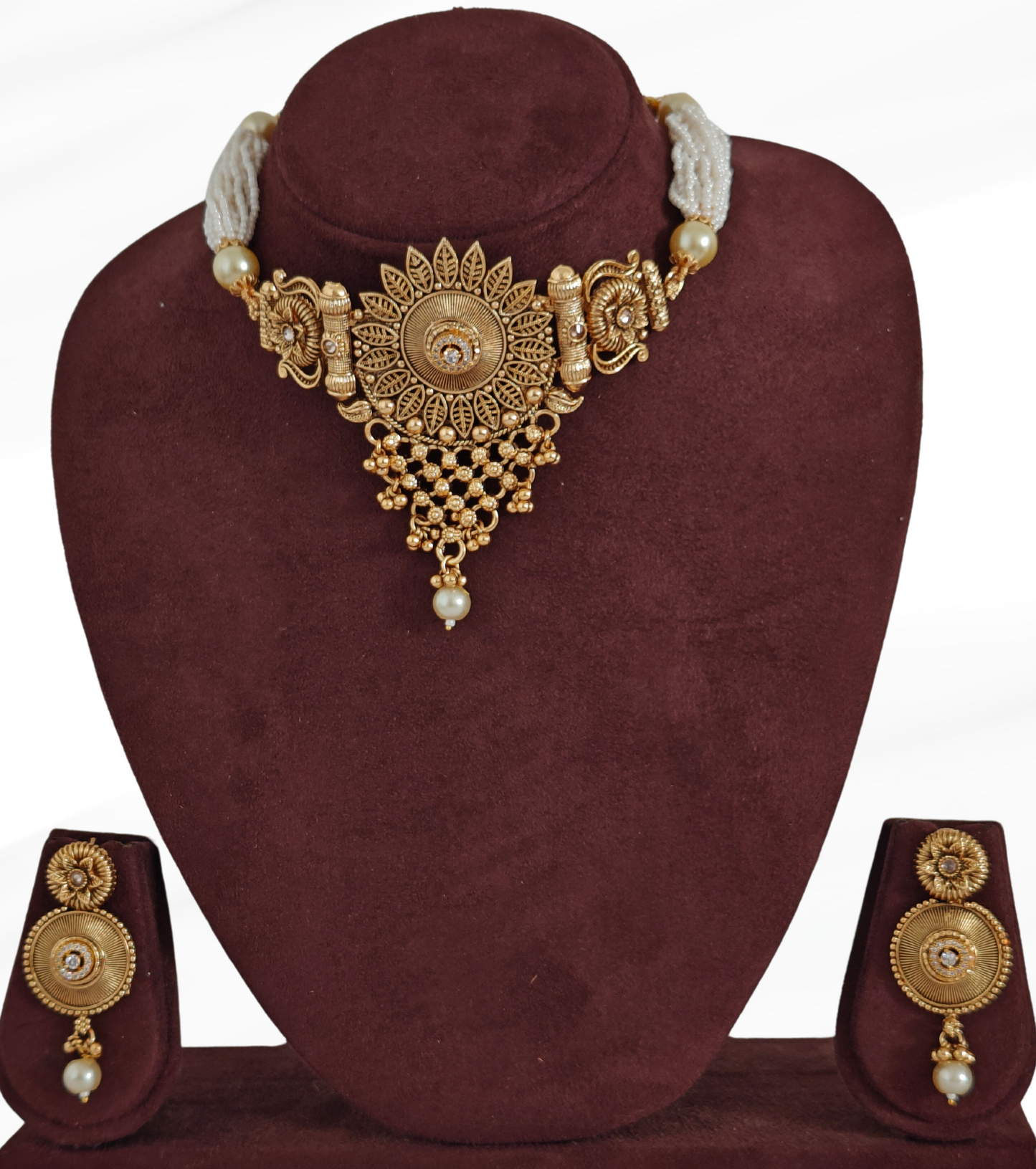 WHITE JANVIKA JEWELLERY SET