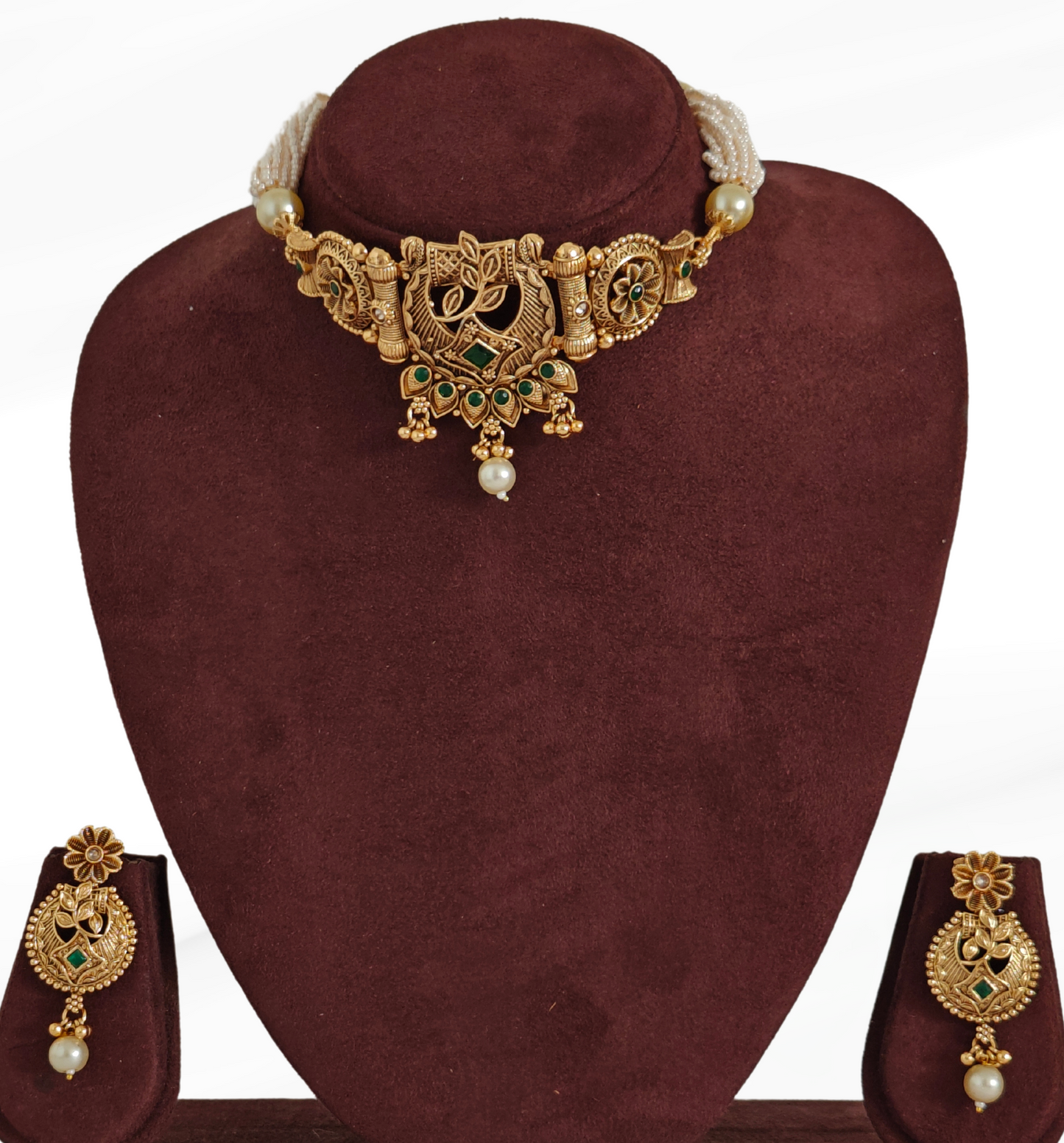 GREEN RISHIKA JEWELLERY SET