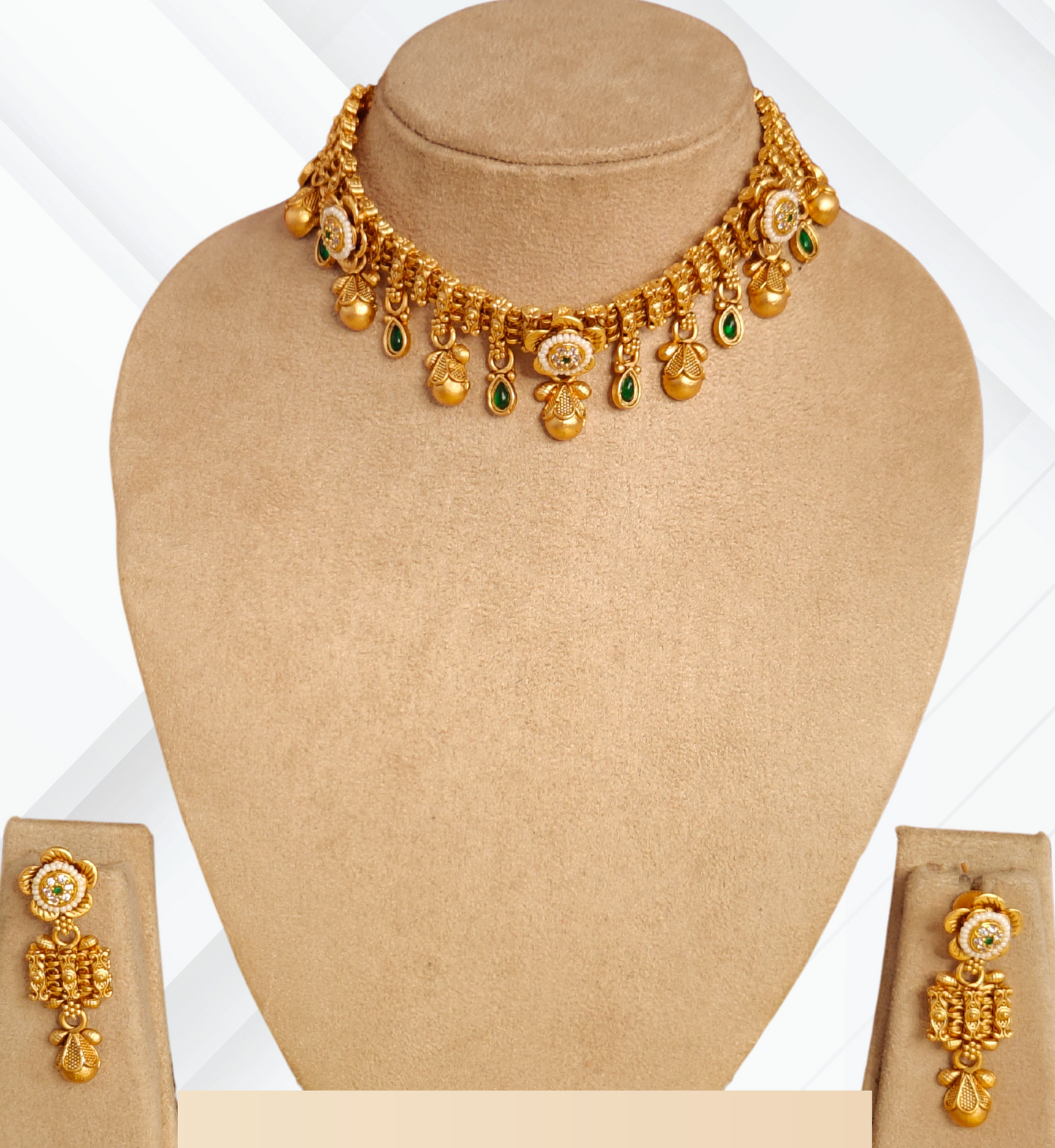 GREEN INAAYA JEWELLERY SET