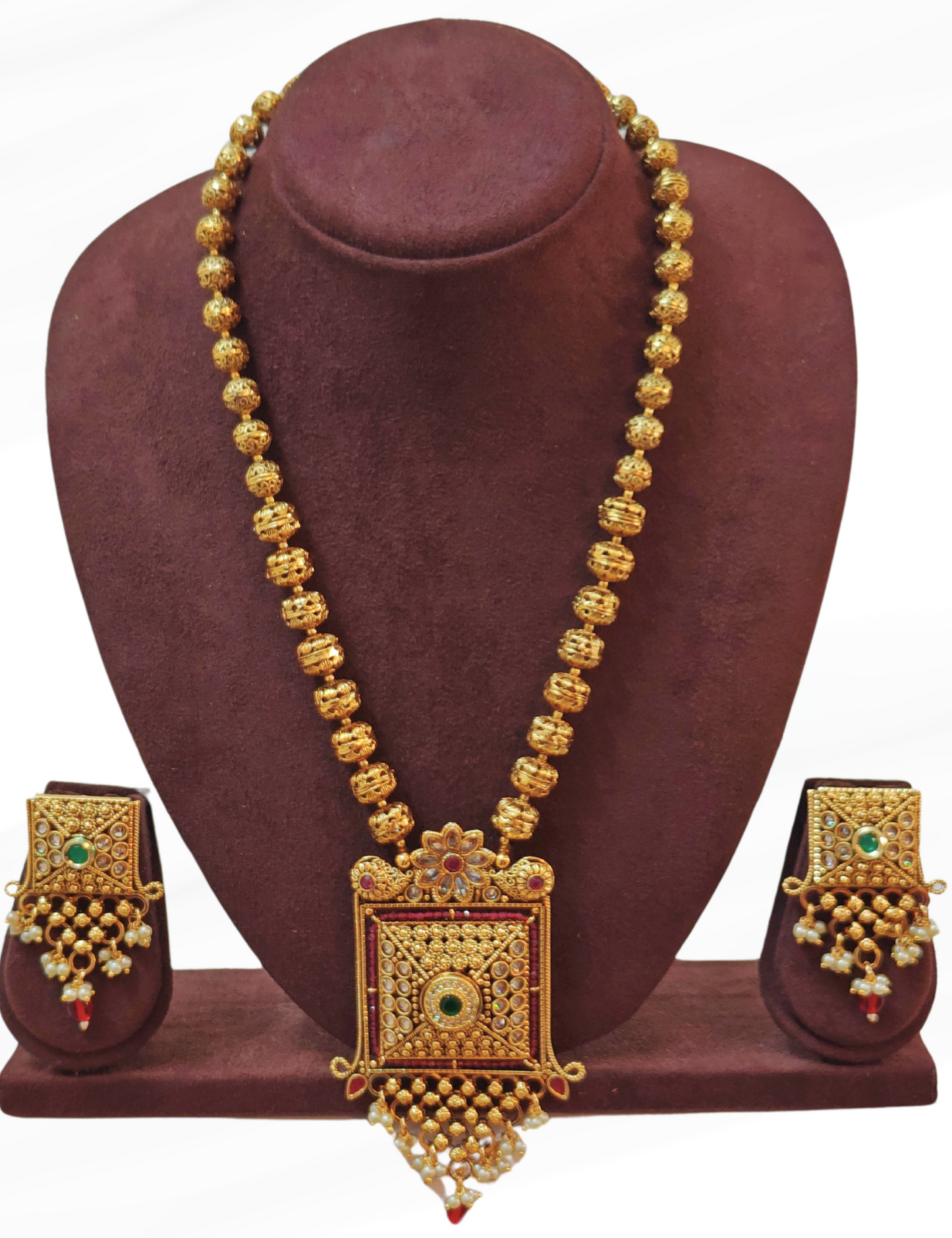 PINK AND GREEN SAANVIKA JEWELLERY SET