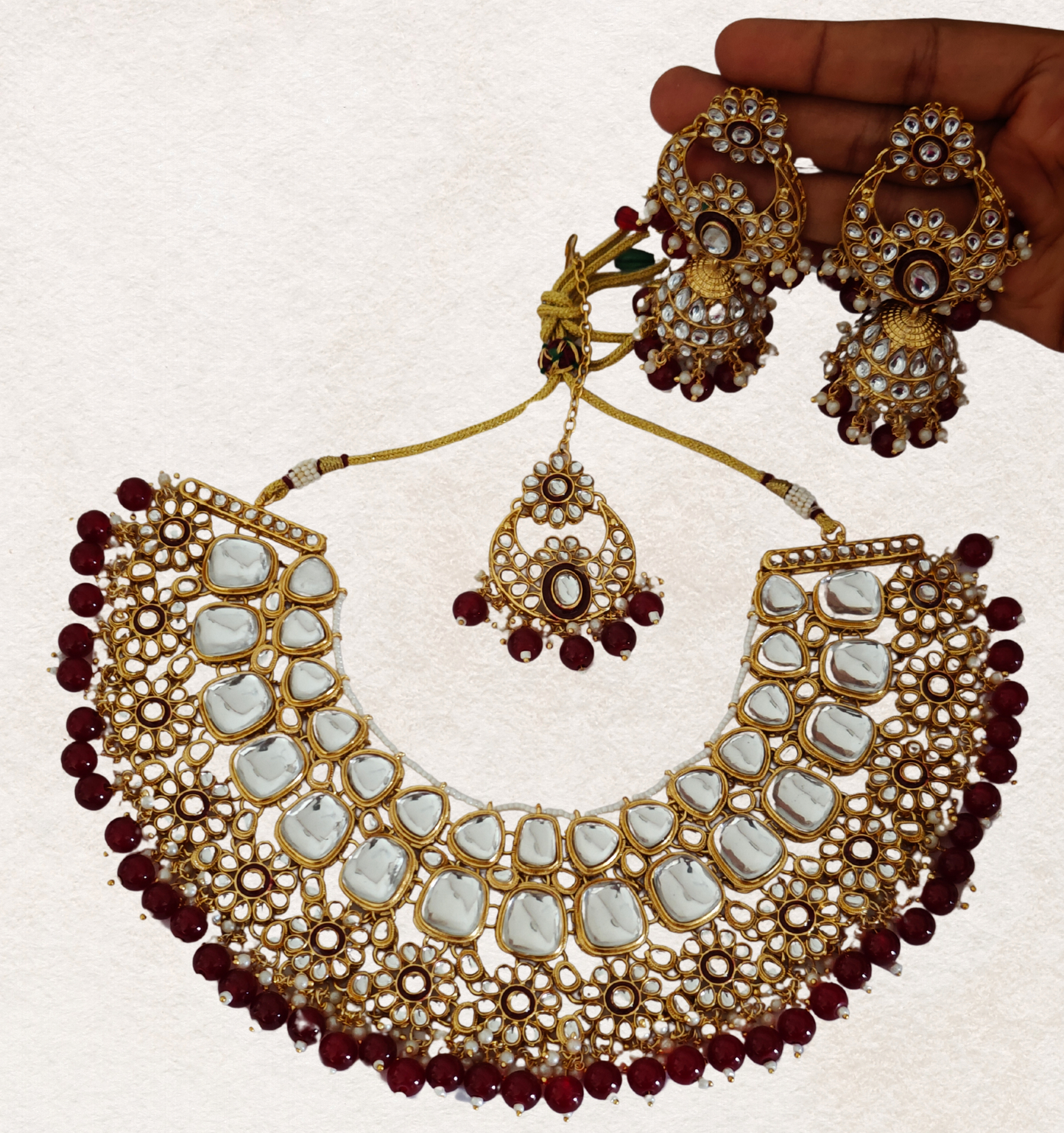 MAROON SHREENI JEWELLERY SET