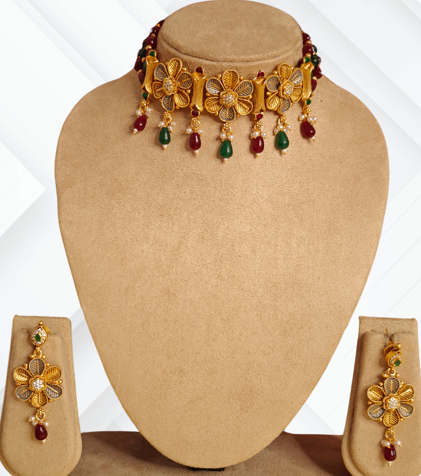 MAROON AND GREEN AASHRITA JEWELLERY SET